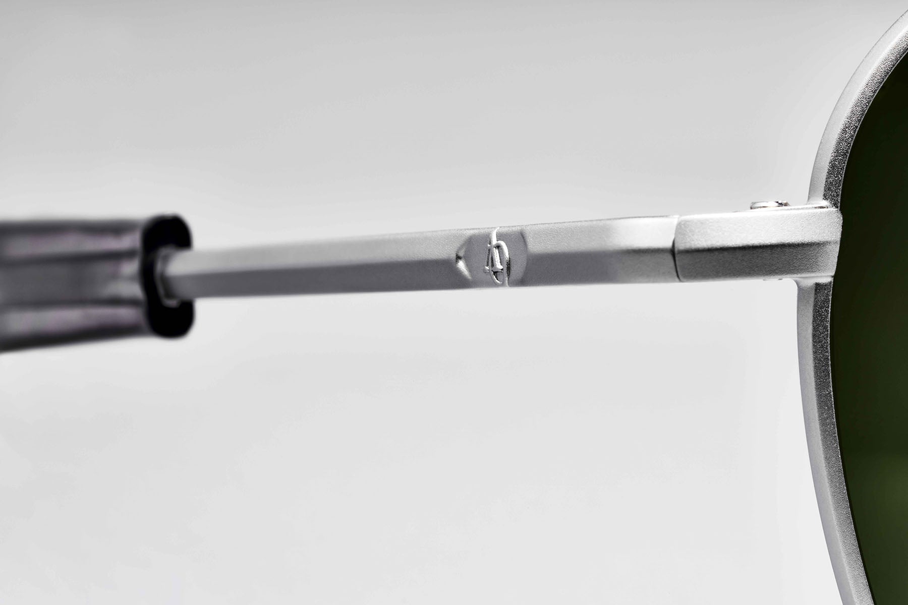 AO Eyewear "The Original Pilot" Lunettes de soleil - Argent (mat)Lunettes de soleilBritish Parts Luzern