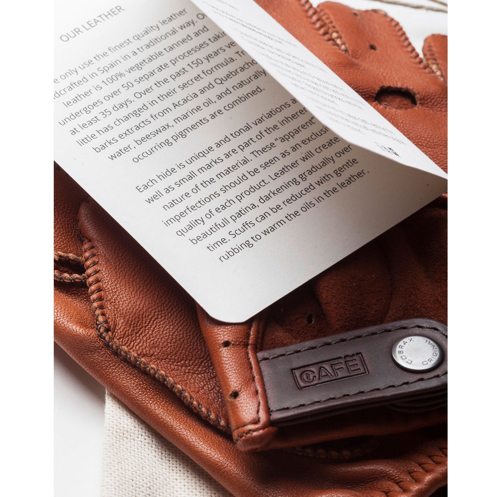 Cafe LeatherTriton Gants de voiture sans doigts en marronGants de voitureBritish Parts Luzern