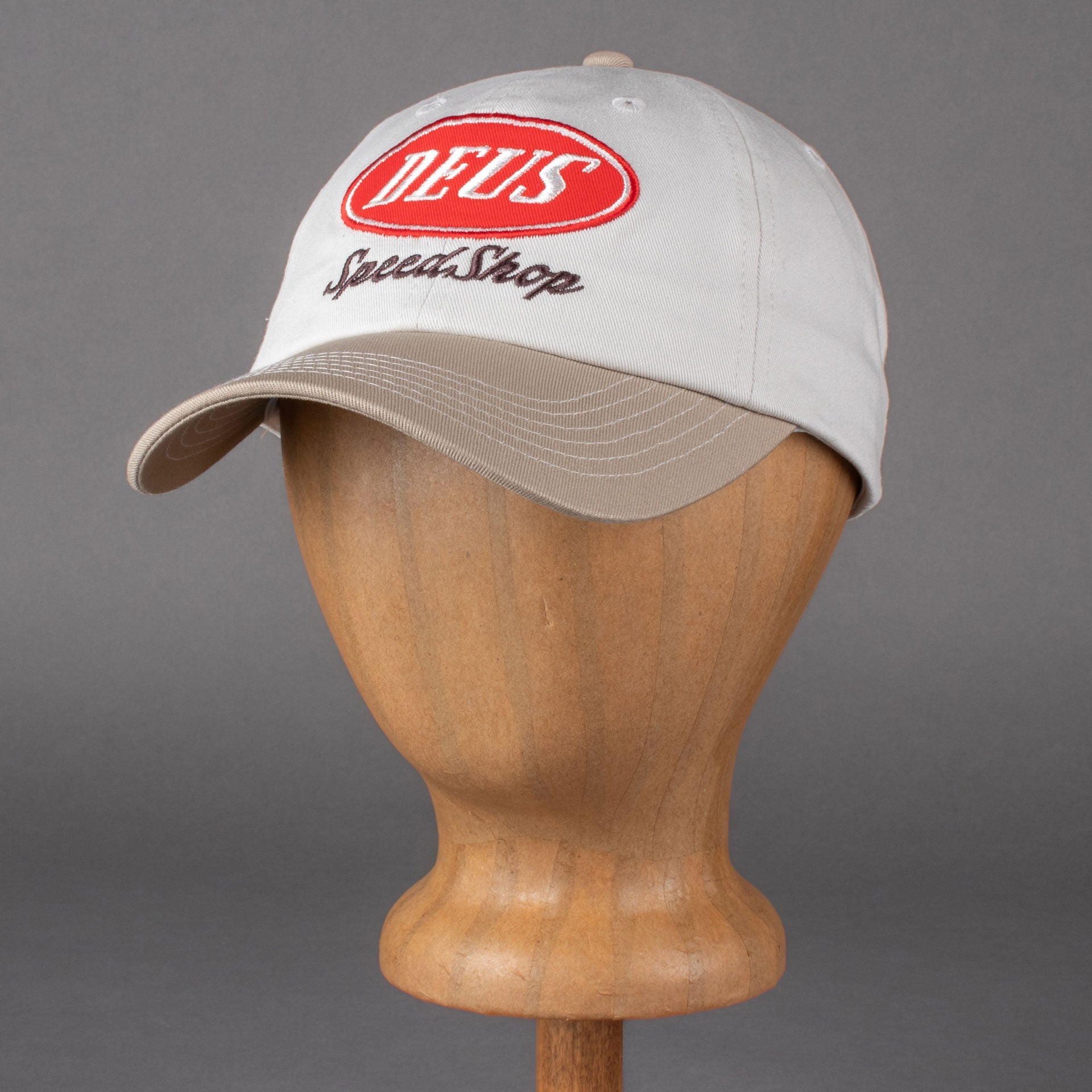 Deus Ex MachinaSpeedshop Cap Dirty WhiteCasquetteBritish Parts Luzern