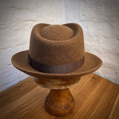 Diefenthal & Sohn1912 Gambler Körnige NussHutBritish Parts Luzern