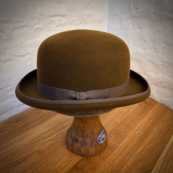 Diefenthal & Sohn1920 Bowler BeaverHutBritish Parts Luzern