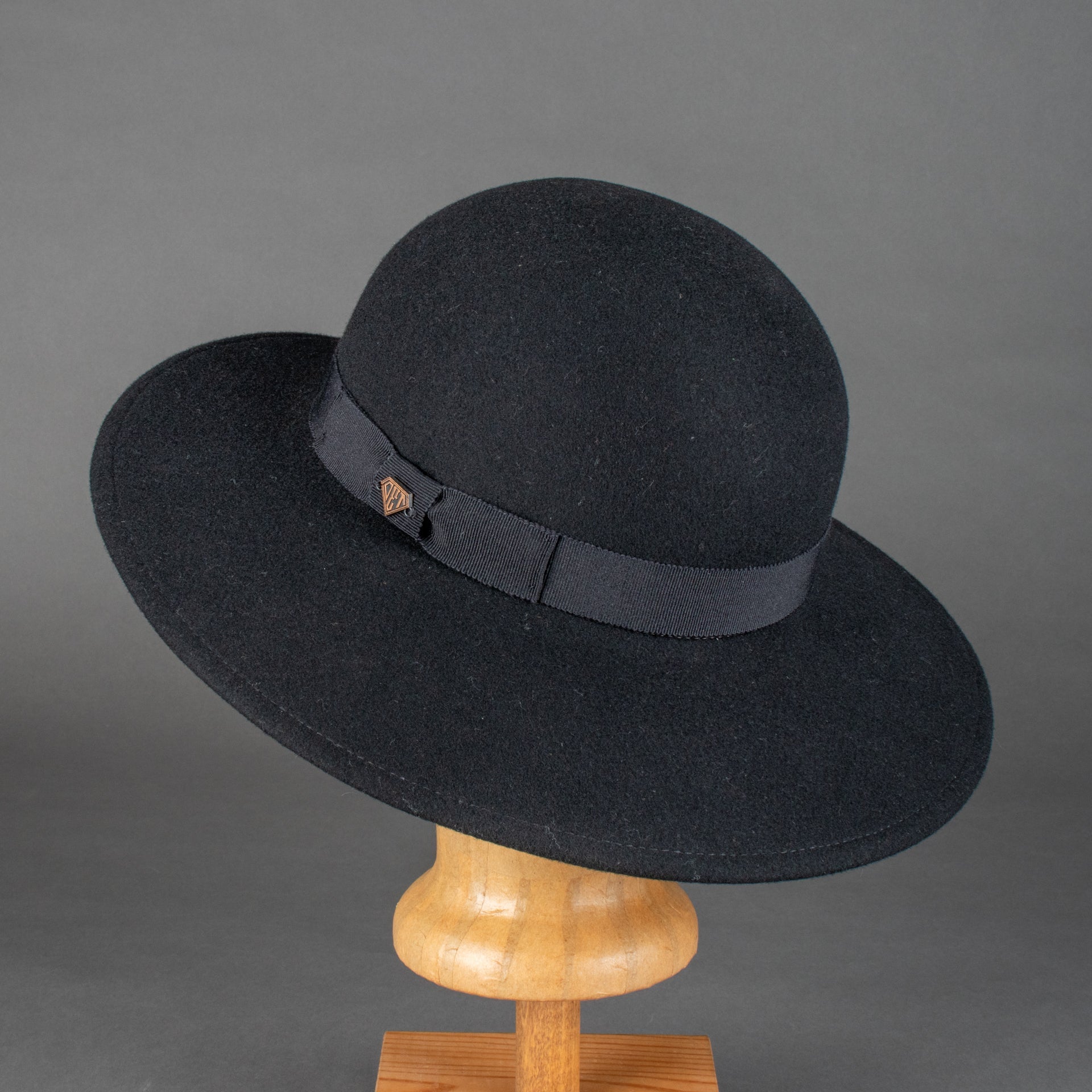 Diefenthal & Sohn1920 Capeline Damenhut schwarzHutBritish Parts Luzern