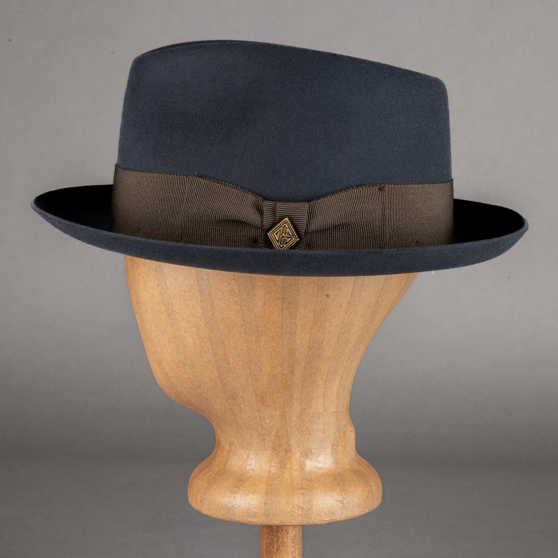 Diefenthal & Sohn1965 Player Hut BasaltHut de CologneBritish Parts Lucerne