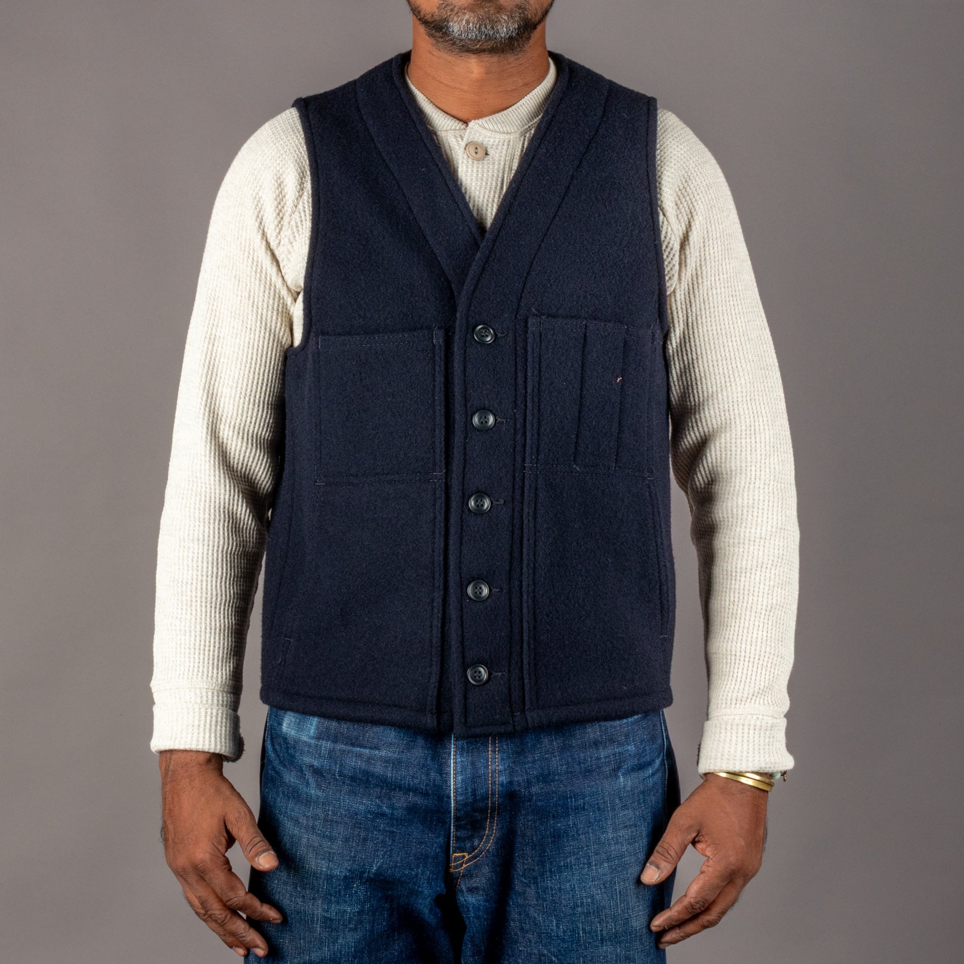 FilsonMackinaw Wool Vest NavyGiletsBritish Parts Luzern