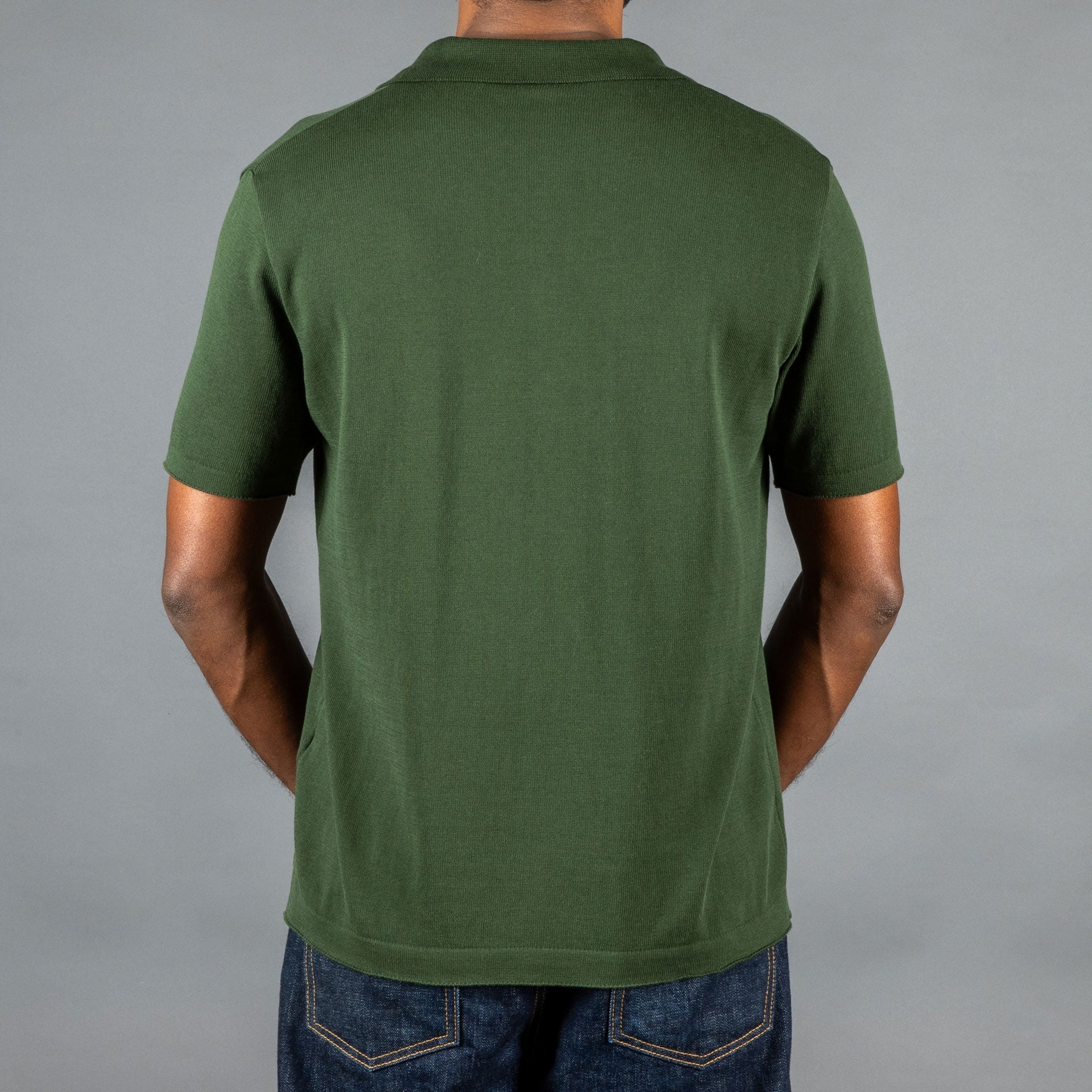 G.R.P.T-shirt en tricot vert foncéVeste en tricotBritish Parts Luzern