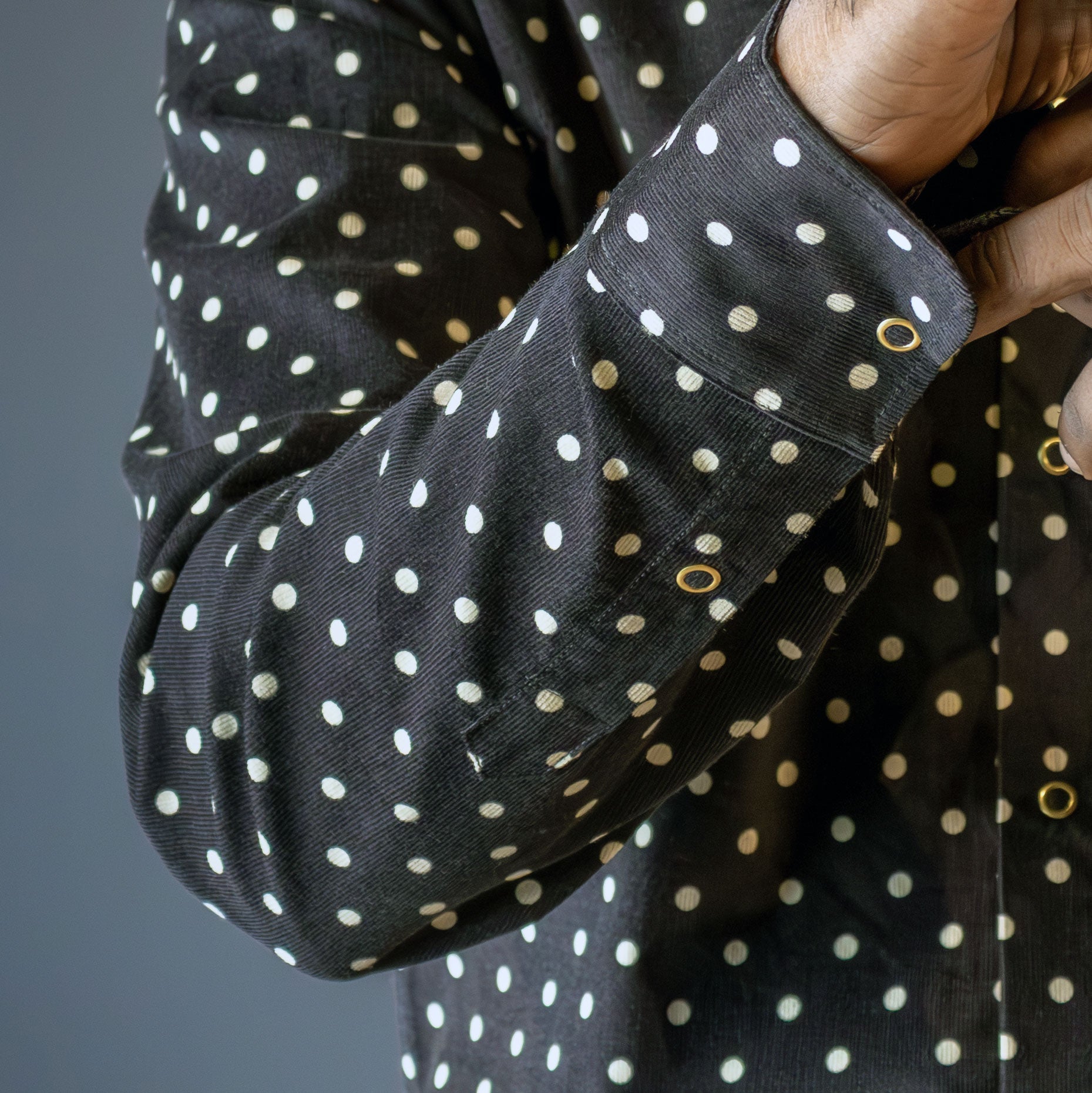 Chemise IndigoferaIke noirChemiseBritish Parts Lucerne