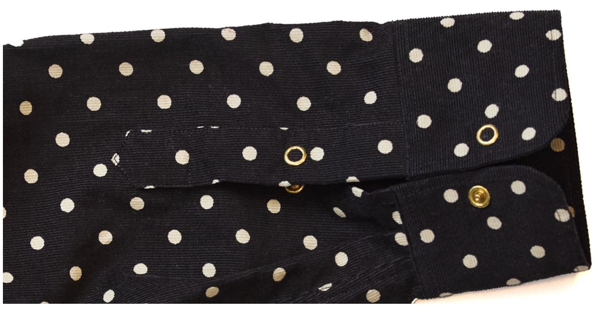 Chemise IndigoferaIke noirChemiseBritish Parts Lucerne