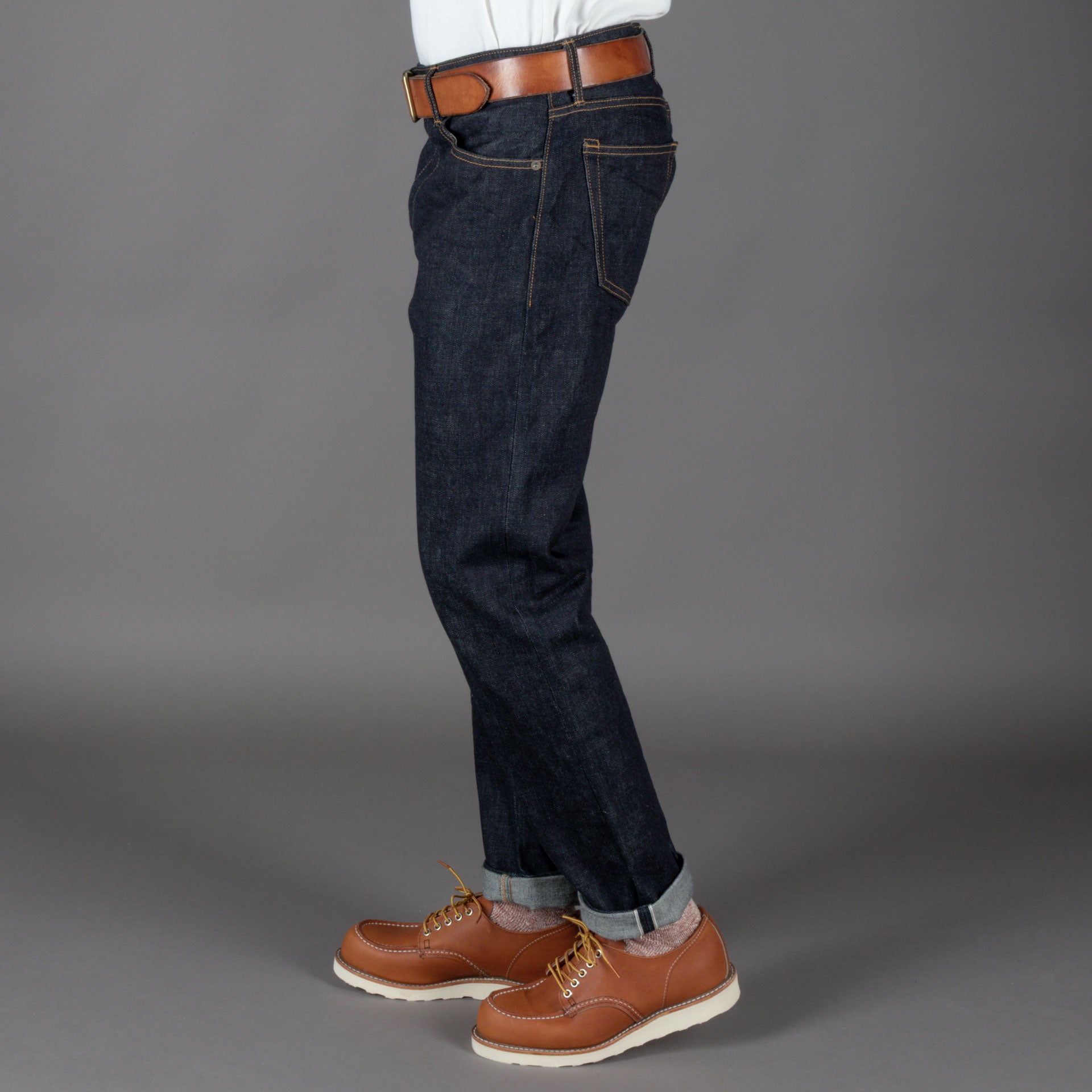 Japan Blue JeansJ301 Straight JeansPantalonsBritish Parts Lucerne