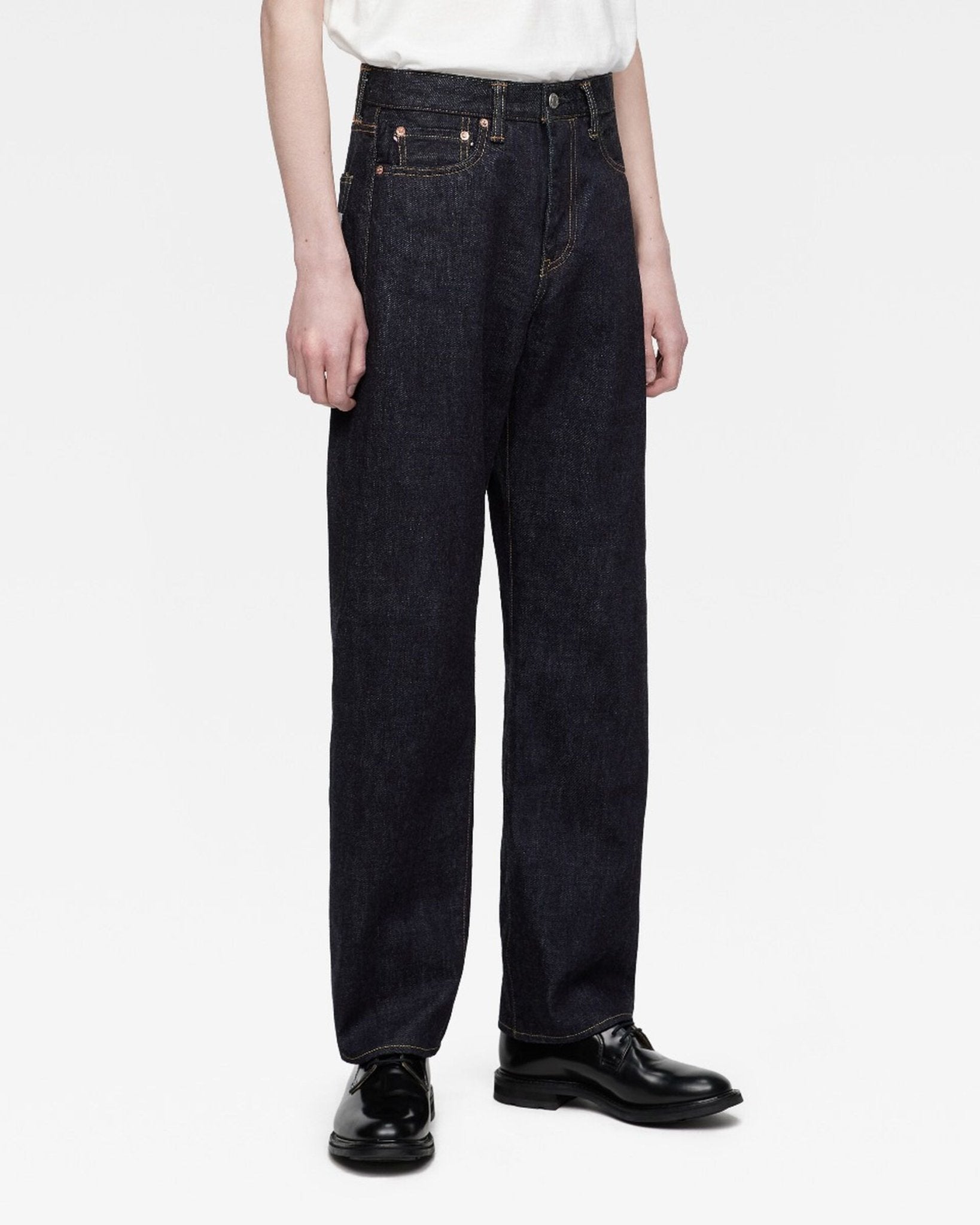 MOMOTARO100 Classic Straight Jeans 15.7ozPantalonsBritish Parts Luzern