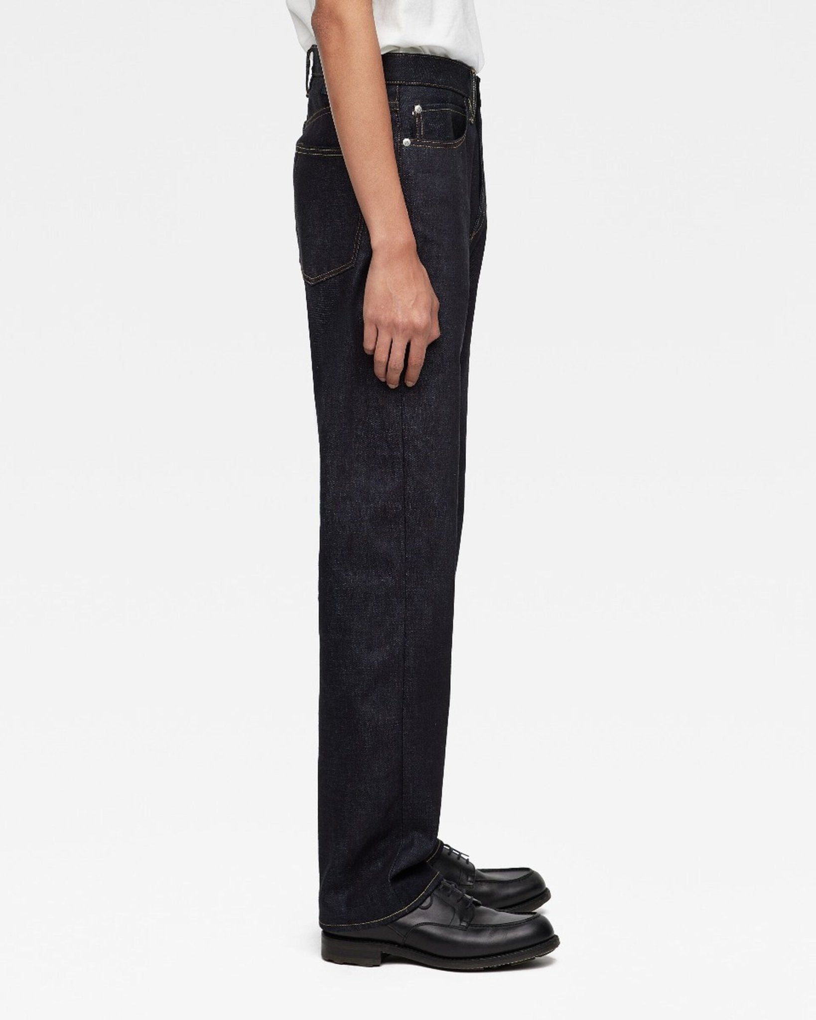 MOMOTARO100 Standard Straight Jeans 14.7ozPantalonsBritish Parts Luzern