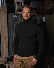 Pike Brothers1923 Turtle Neck Sweater noirPulloverBritish Parts Luzern