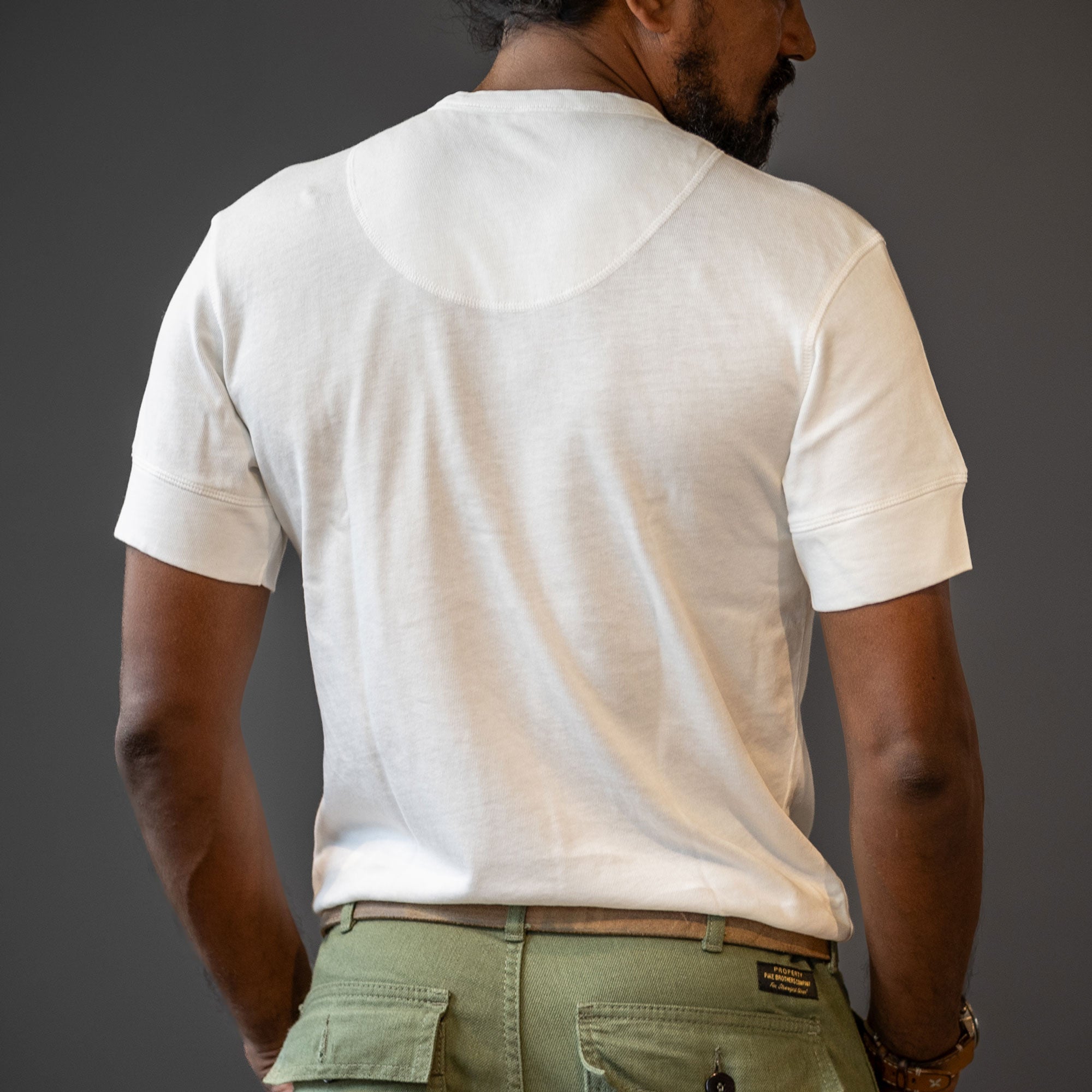 Pike Brothers1927 Chemise Henley manches courtes EcruHenleyBritish Parts Luzern