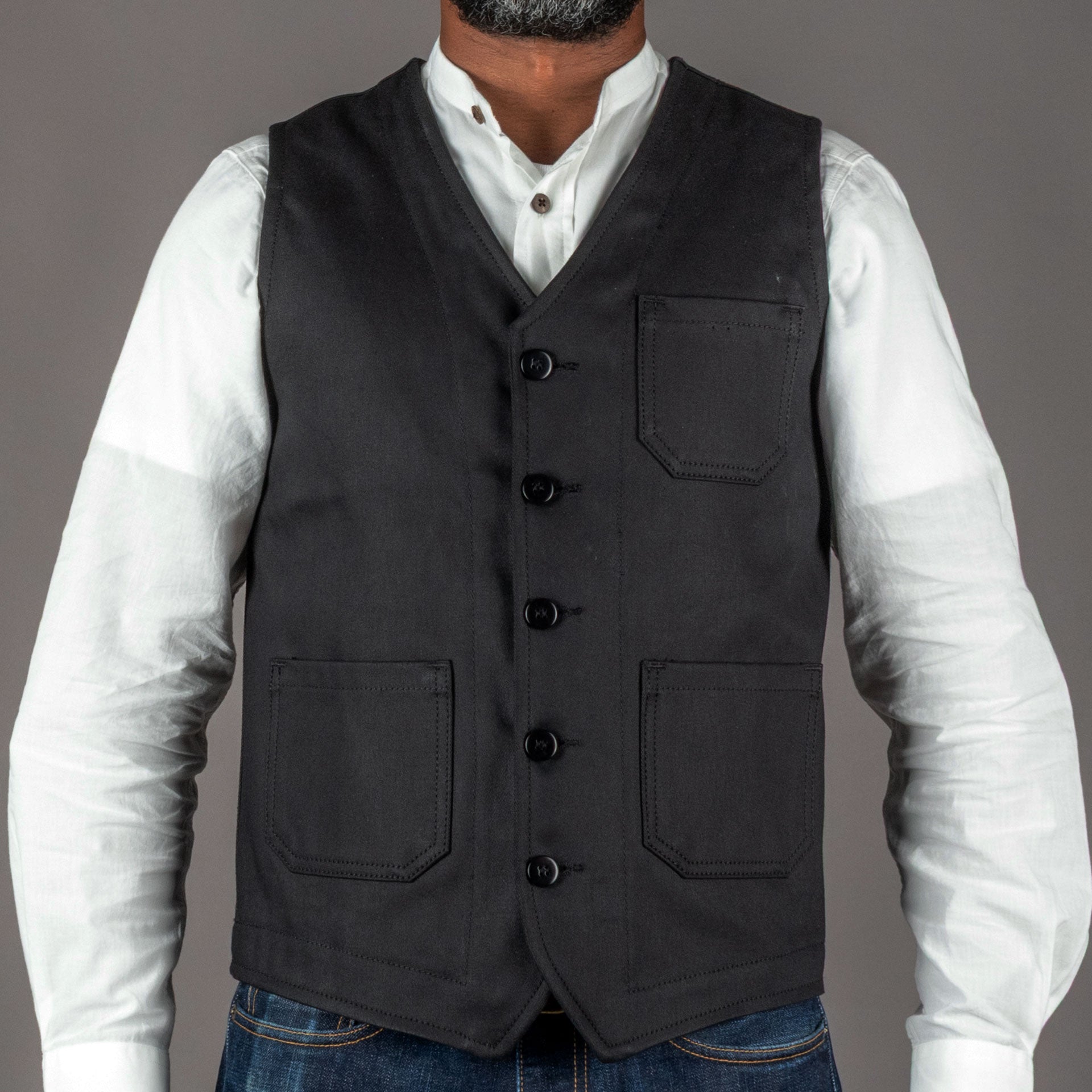 Pike Brothers1937 Roamer Vest Elephant Skin BlackGiletsBritish Parts Luzern