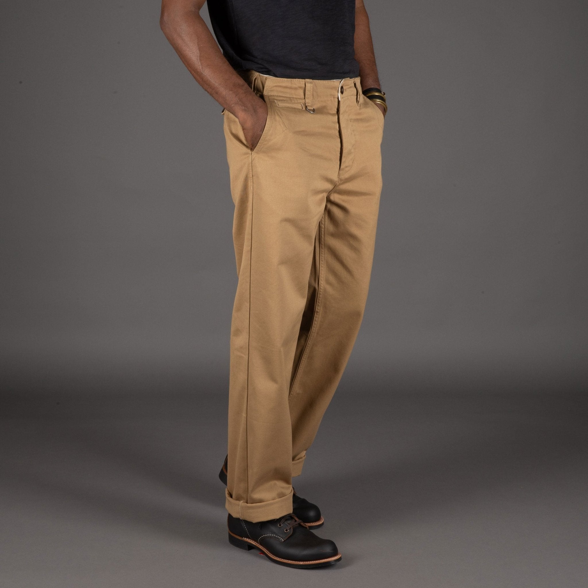 Pike Brothers1940 Service Chino Leesville SandPantalonsBritish Parts Luzern