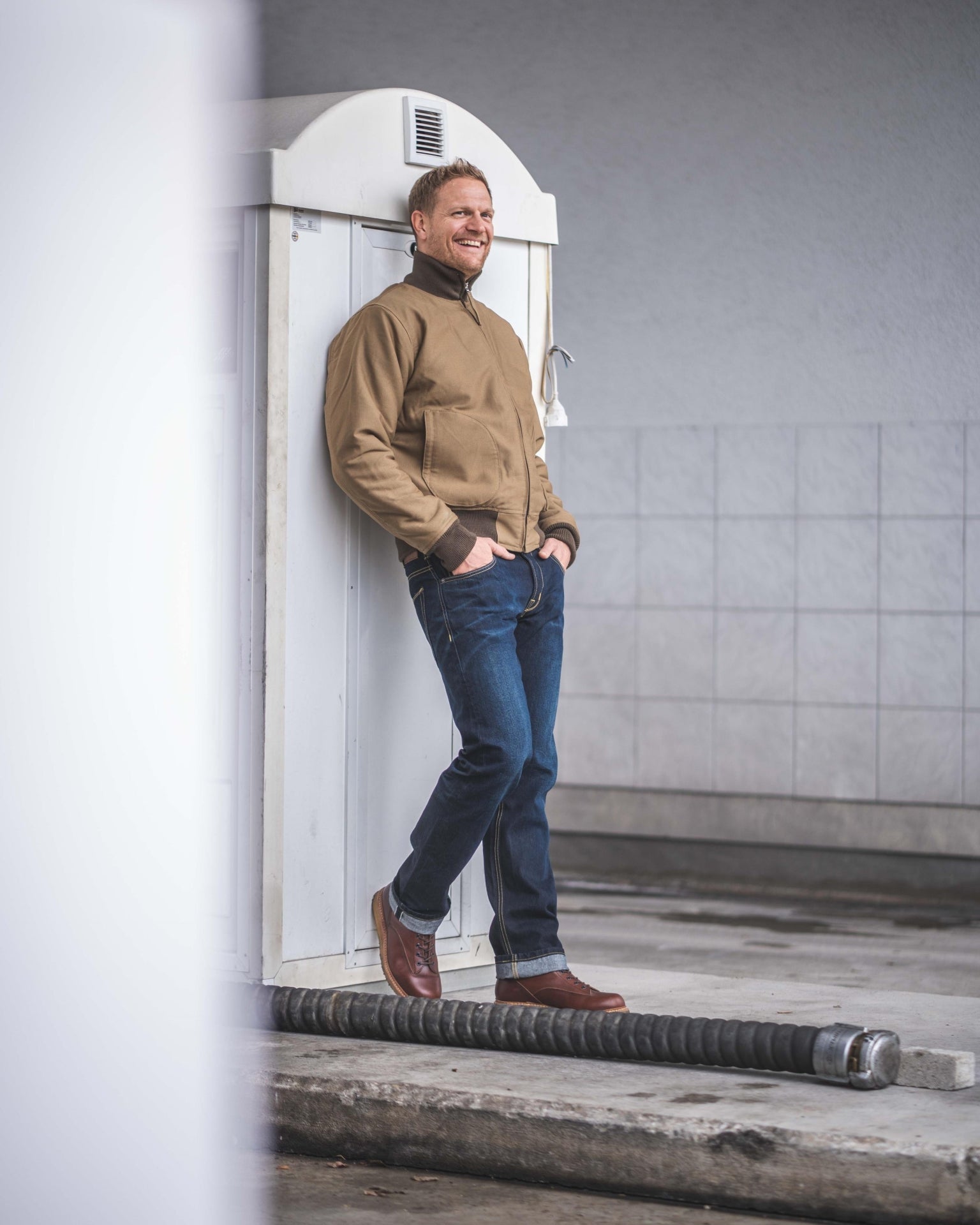 Pike Brothers1944 NAF Flight Jacket Pacific BeigeVestesBritish Parts Luzern