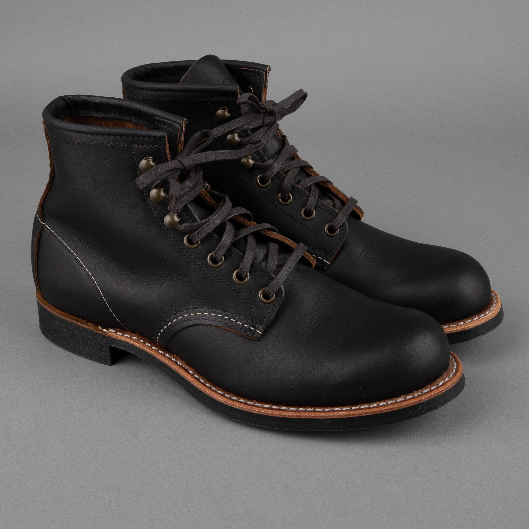 Red Wing ShoesBlacksmith 3345 Black Prairie LeatherChaussuresBritish Parts Lucerne