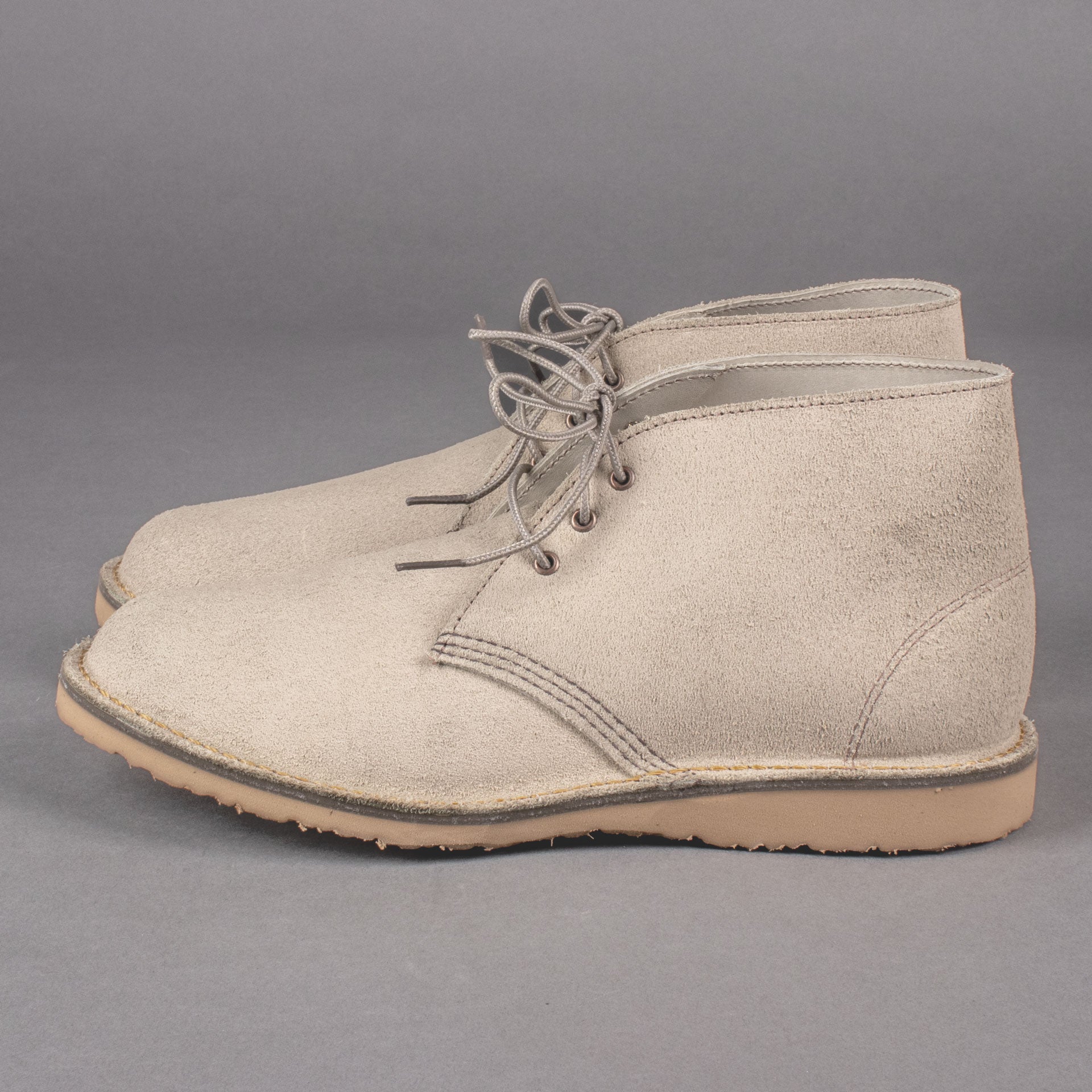 Red Wing ShoesWeekender Chukka 3309 White Sand Mohave Chaussures pour hommesChaussures British Parts Lucerne