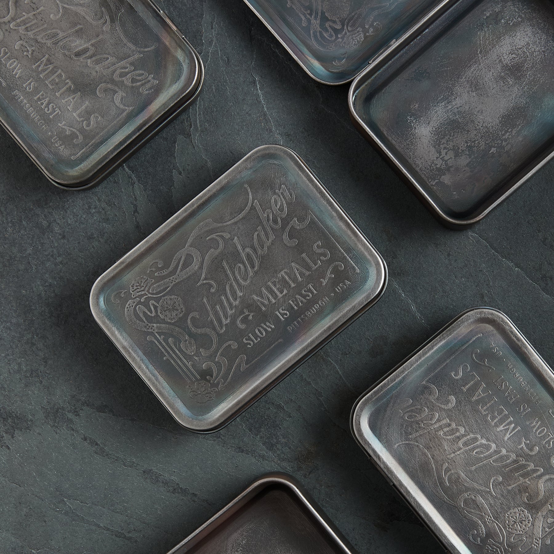 Studebaker MetalsBoîte de rangement / boîte en fer blancBracelet de montreBritish Parts Lucerne