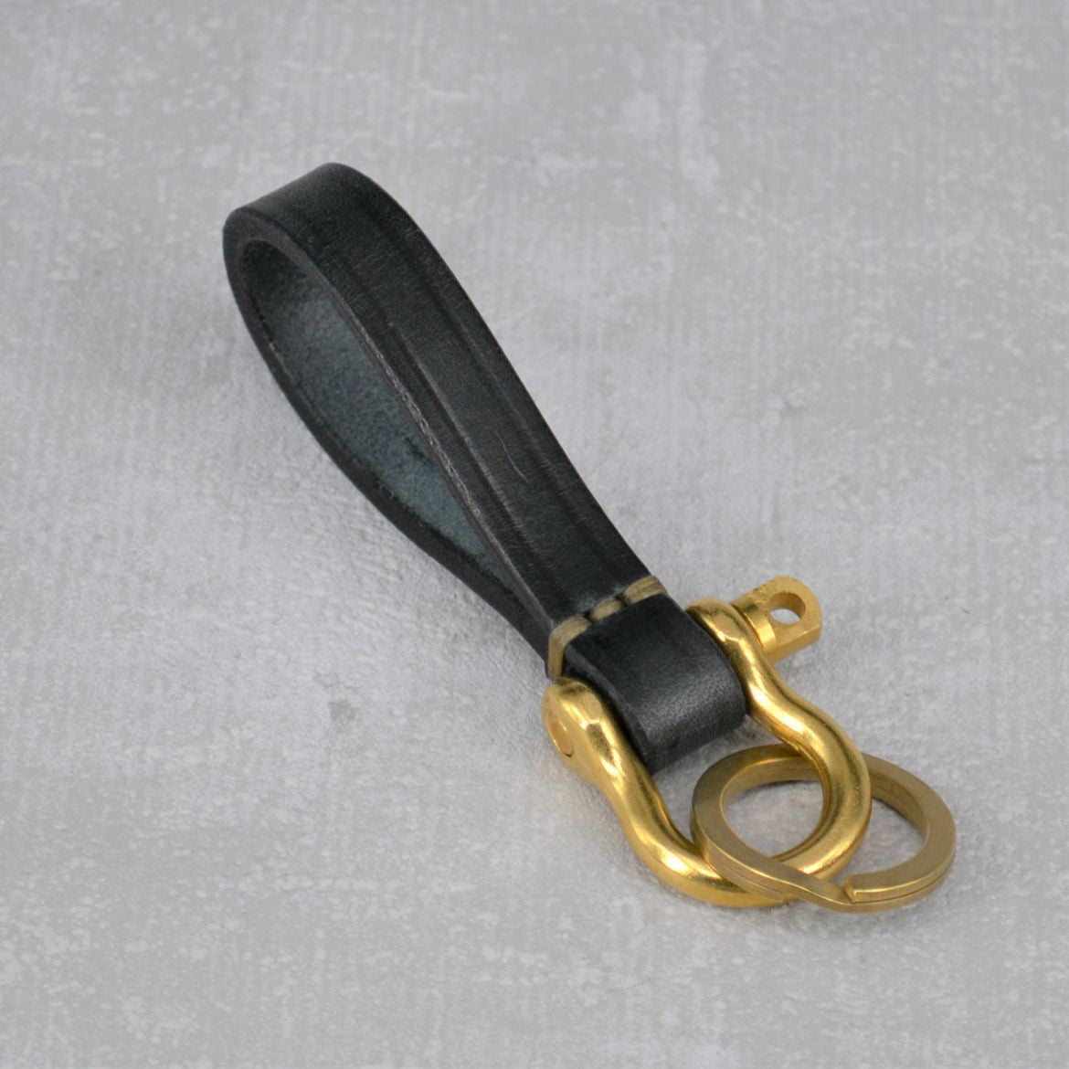 Timeless LeatherLoop Key Ring noirPorte-clésBritish Parts Luzern