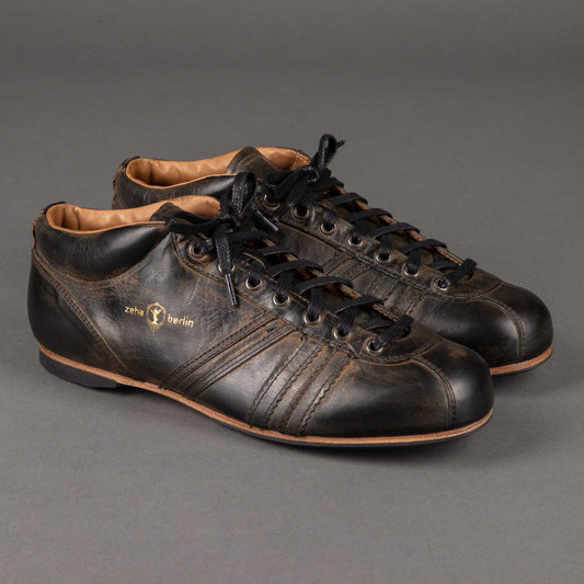 Zeha BerlinCarl Häßner - Liga - Black Wax UniChaussuresBritish Parts Luzern