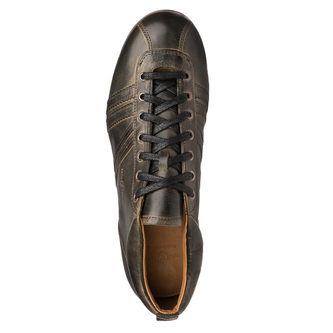 Zeha BerlinCarl Häßner - Liga - Black Wax UniChaussuresBritish Parts Luzern