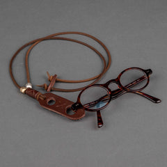 2 ArrowsPortaocchiali porte-lunettes marron foncéCollierBritish Parts Luzern