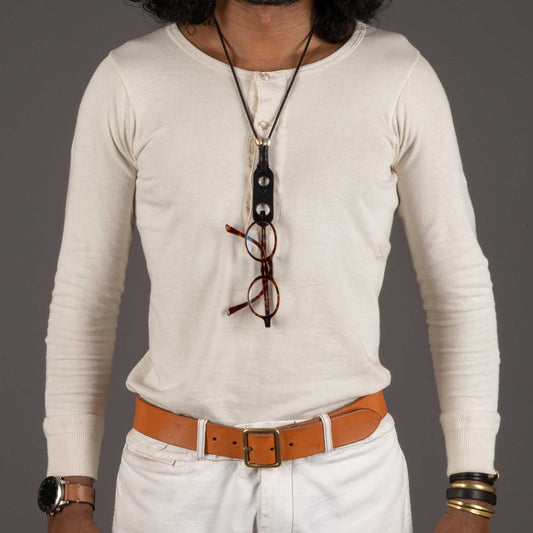 2 ArrowsPorte-lunettes Portaocchiali noirCollierBritish Parts Luzern