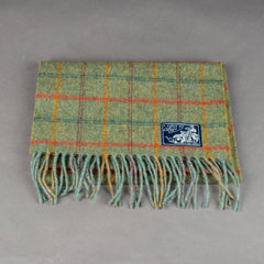 A Piece of ChicSchal Wollschal HighlandHalstuchBritish Parts Luzern