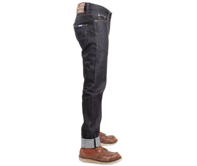 Pantalon en jean à manches bleuesPantalon en jean à manches bleues extra-étroit - Selvage blanc 12.5 ozPantalonBritish Parts Luzern