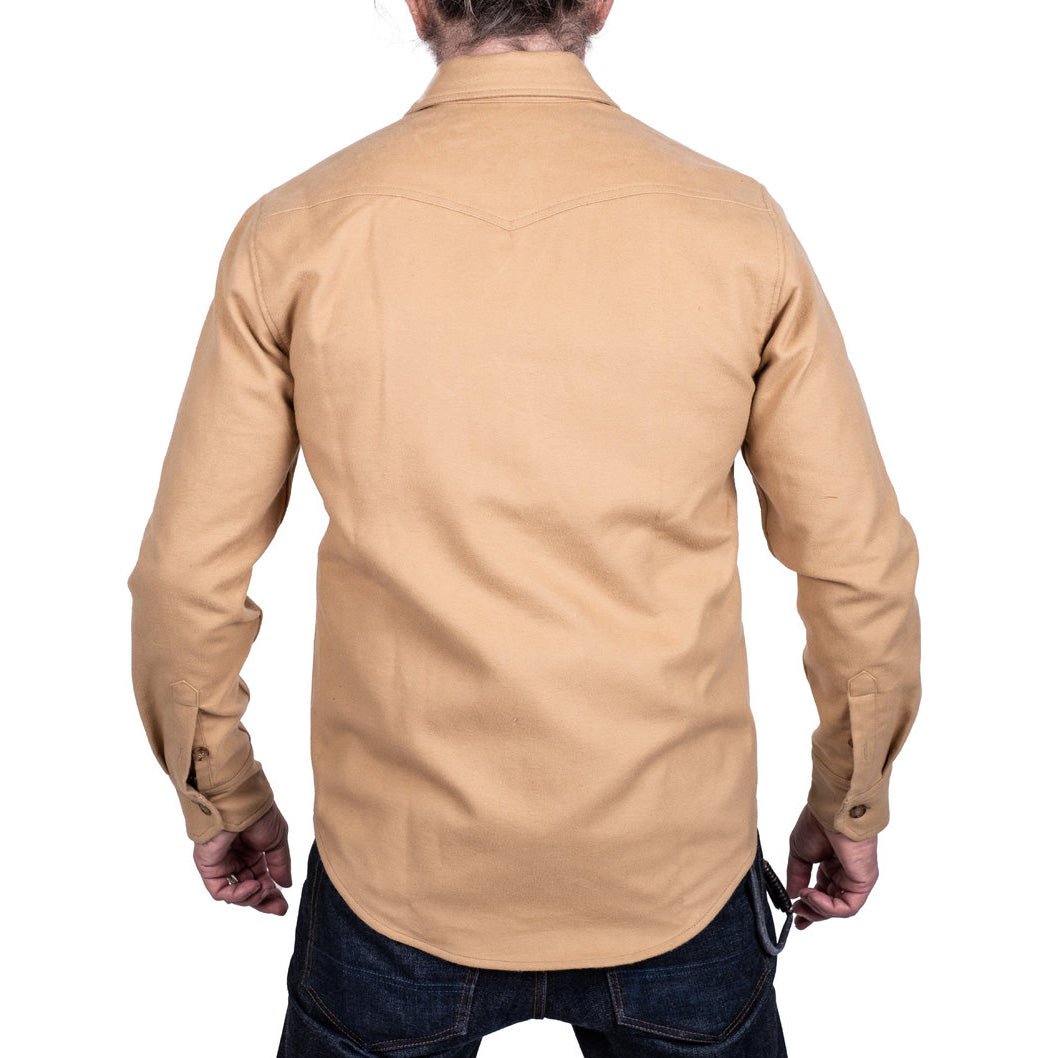 Chemise bleuePantalon en jeanChemise droite Moleskin BeigeChemiseBritish Parts Lucerne