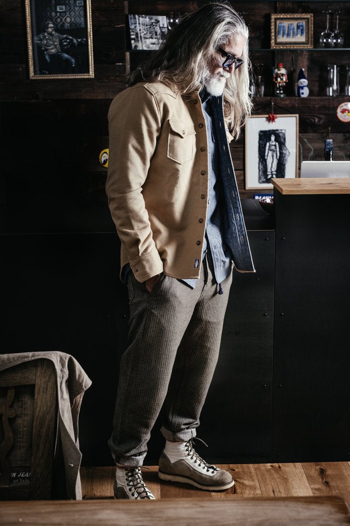 Chemise bleuePantalon en jeanChemise droite Moleskin BeigeChemiseBritish Parts Lucerne