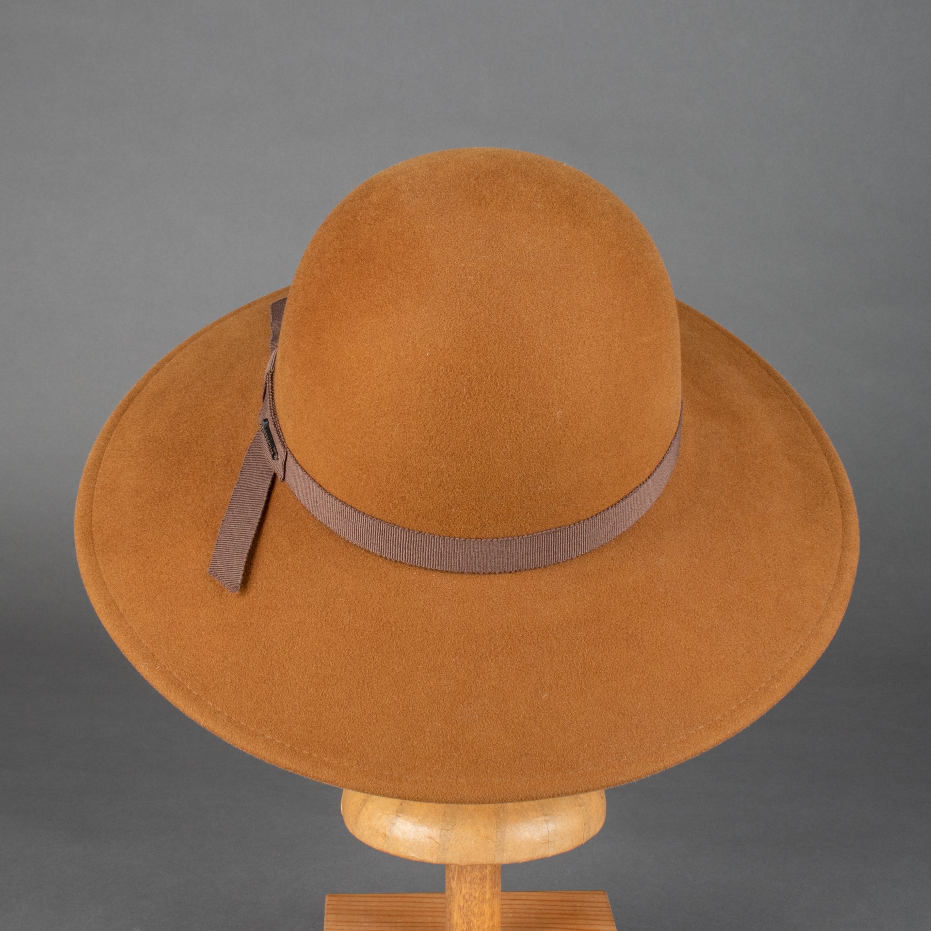 Diefenthal & Sohn1920 Capeline Damenhut CashmereHutBritish Parts Luzern