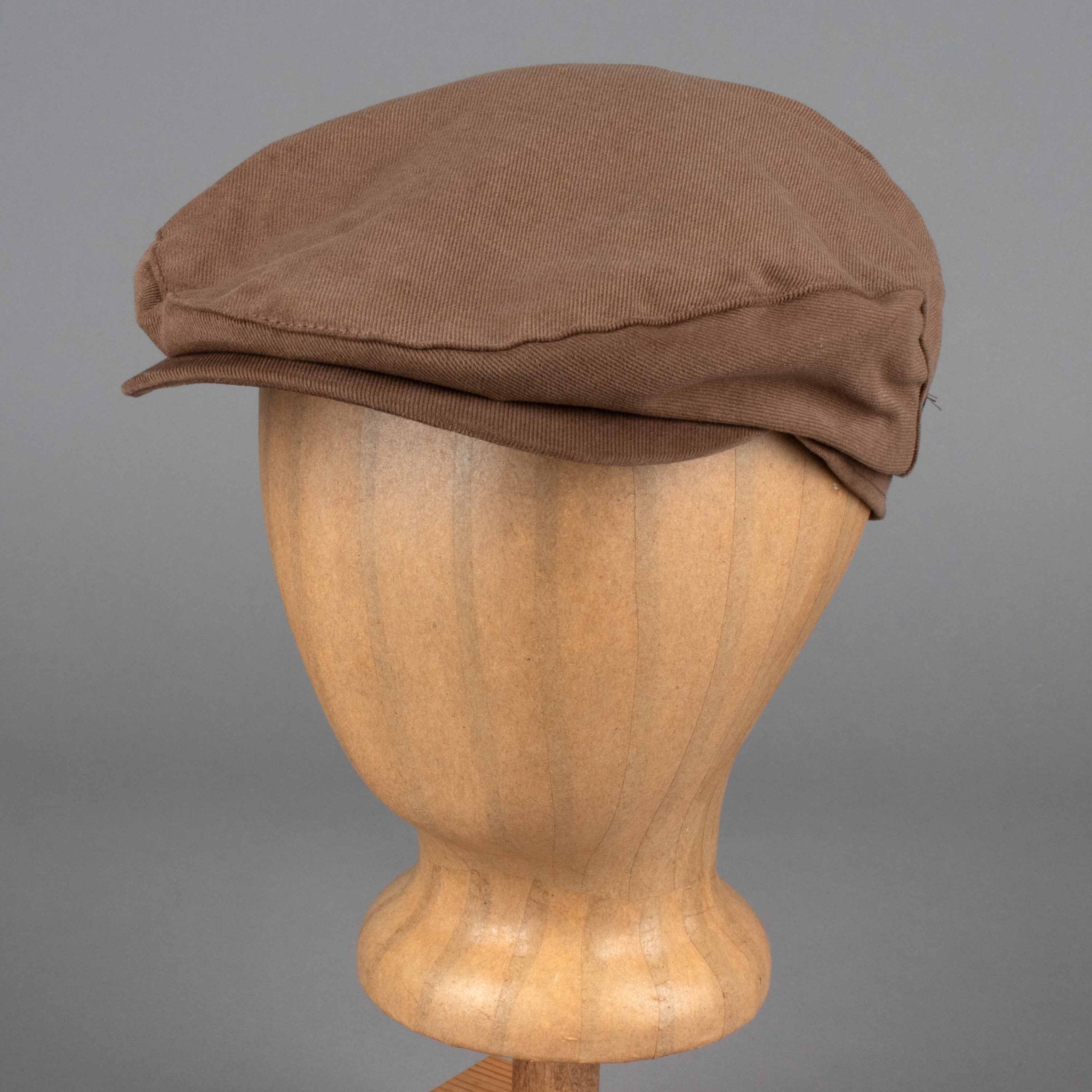 Diefenthal & Sohn1928 Casquette Dandy Edmond en noyerBritish Parts Luzern