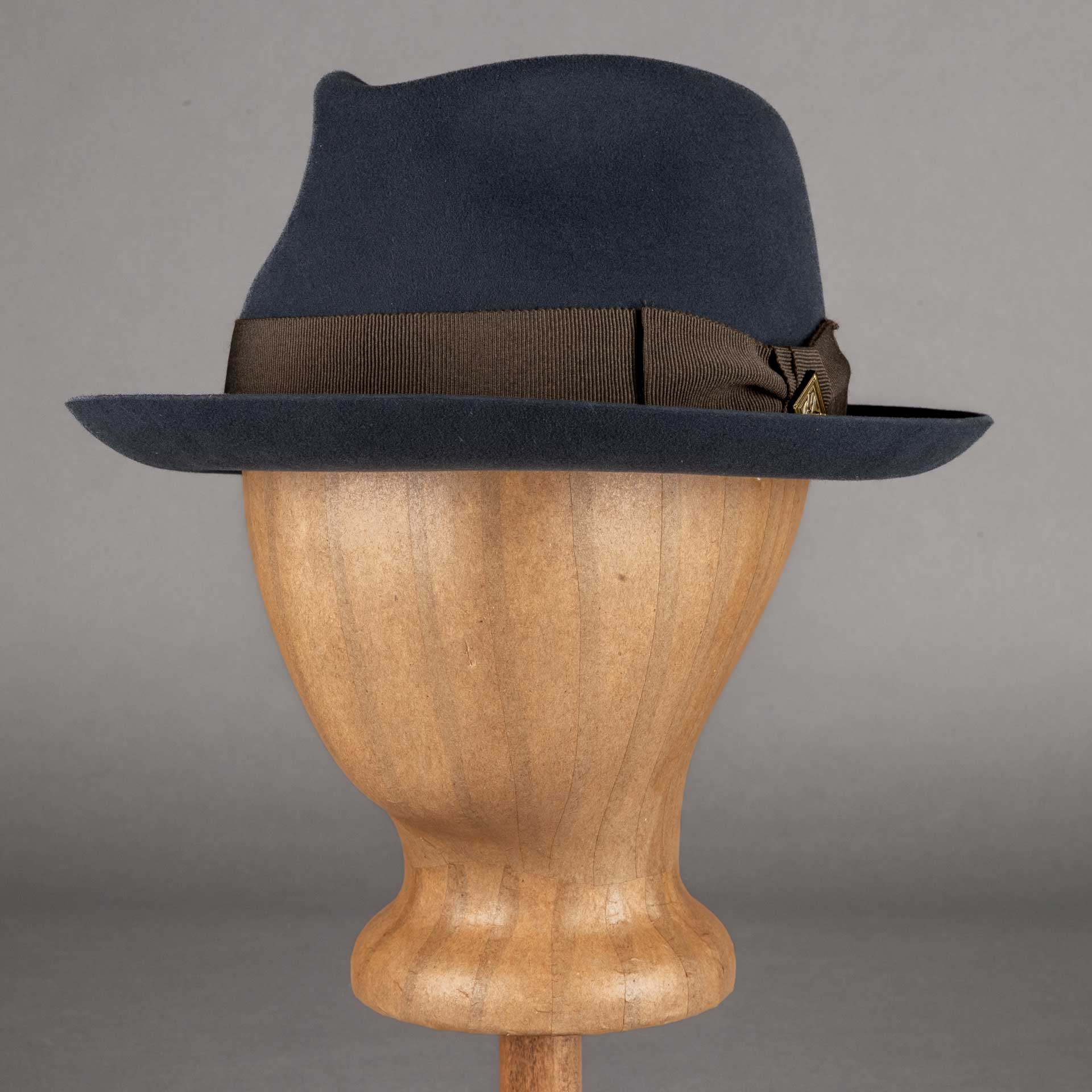 Diefenthal & Sohn1965 Player Hut BasaltHut de CologneBritish Parts Lucerne