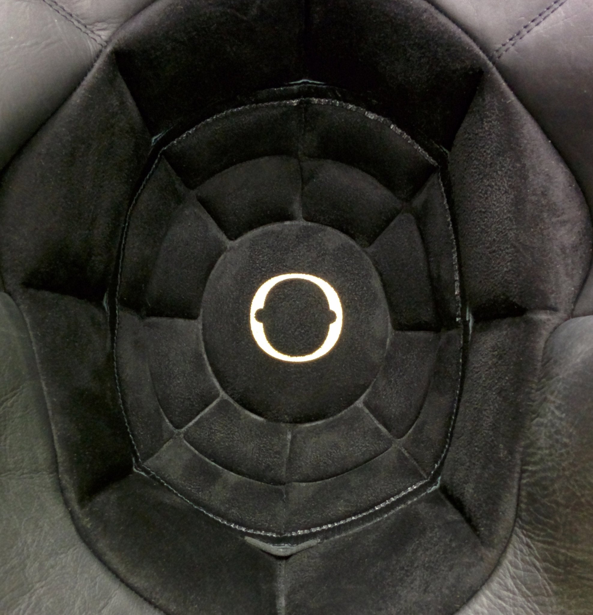 HedonHedonist Casque de moto Stable BlackHelmBritish Parts Luzern