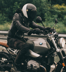 HedonHeroine Racer 2.0 casque moto Two - FaceHelmBritish Parts Luzern