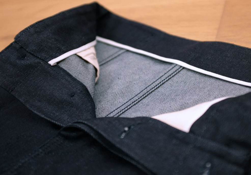 Hen's TeethWomens Denim Pant RawJeans pour femmesBritish Parts Luzern