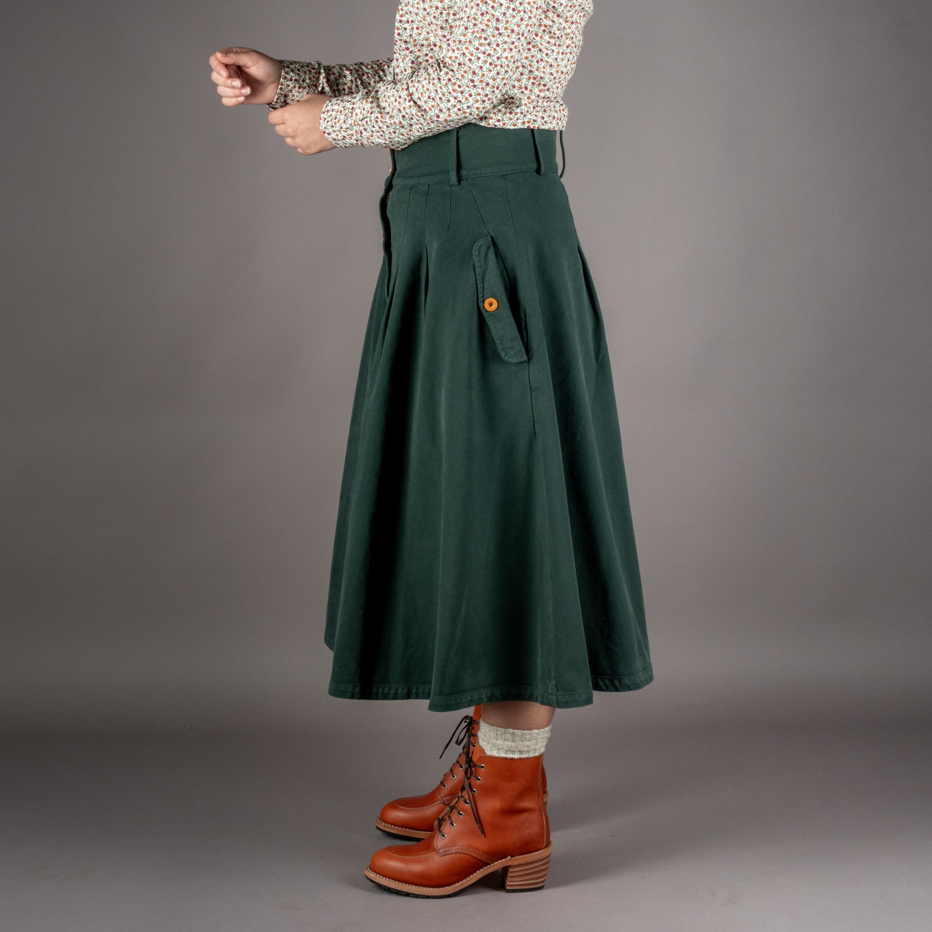 Hen's TeethWomens Skirt Canvas Forest GreenRockBritish Parts Luzern