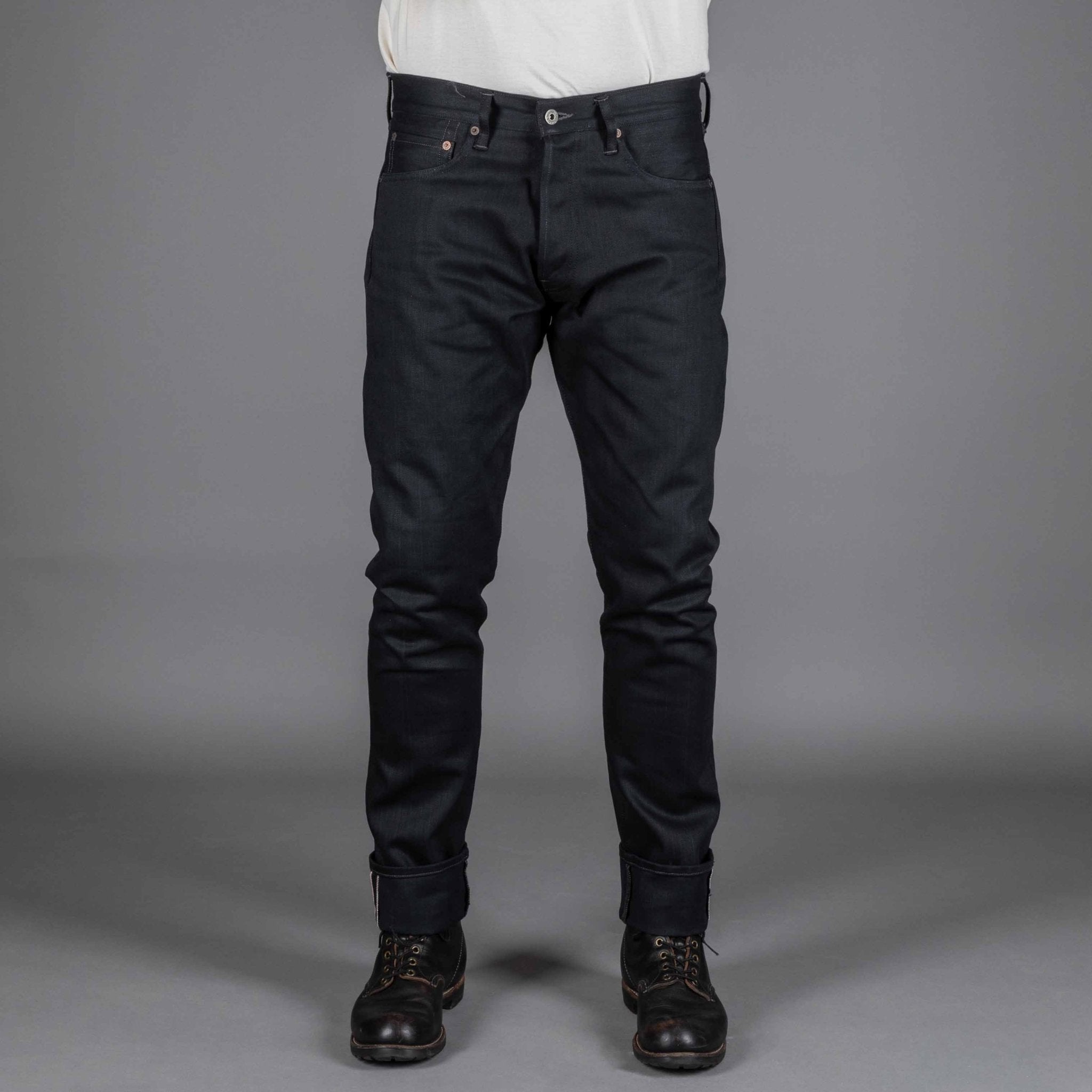 IndigoferaNash Jeans Gunpowder BlackPantalonsBritish Parts Lucerne