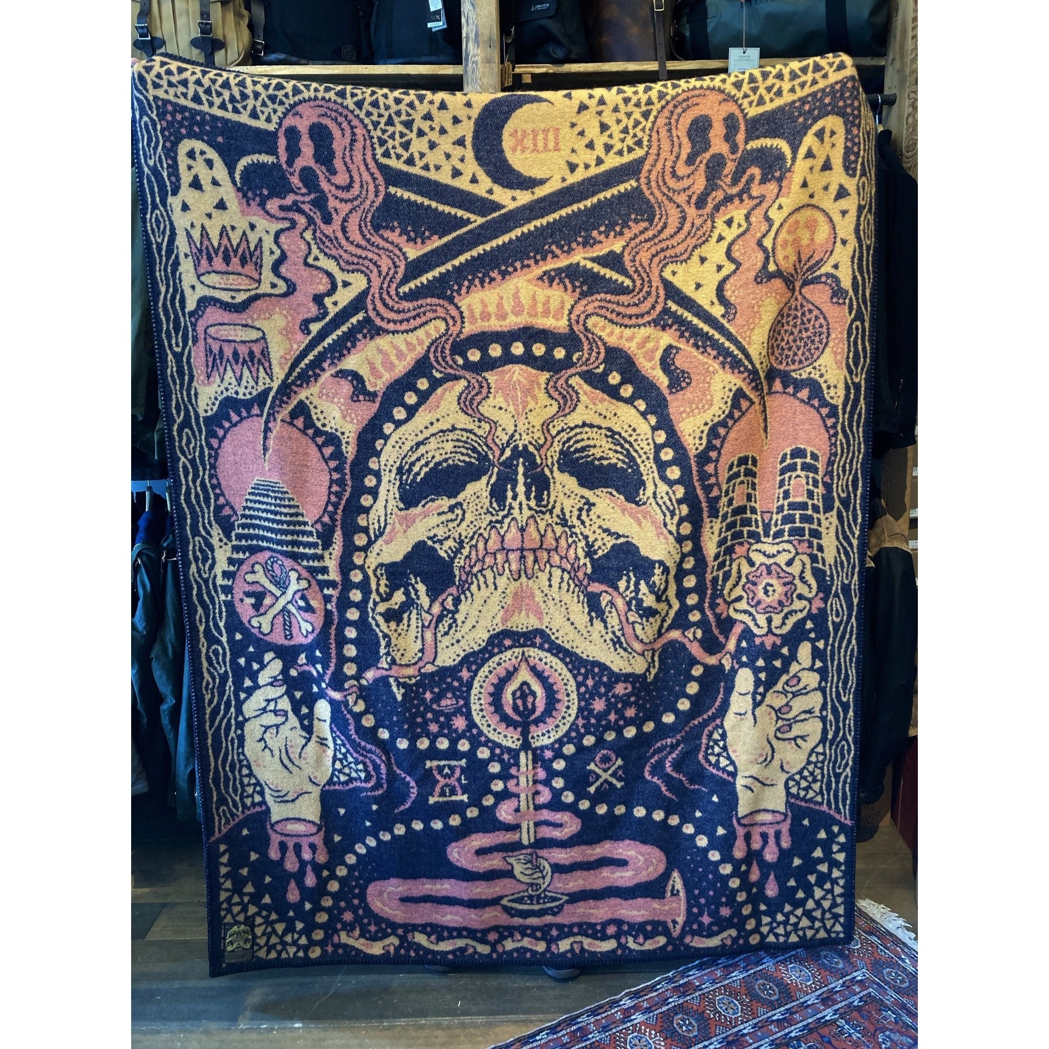 IndigoferaTarot XIII Couverture en laineCouverturesBritish Parts Luzern