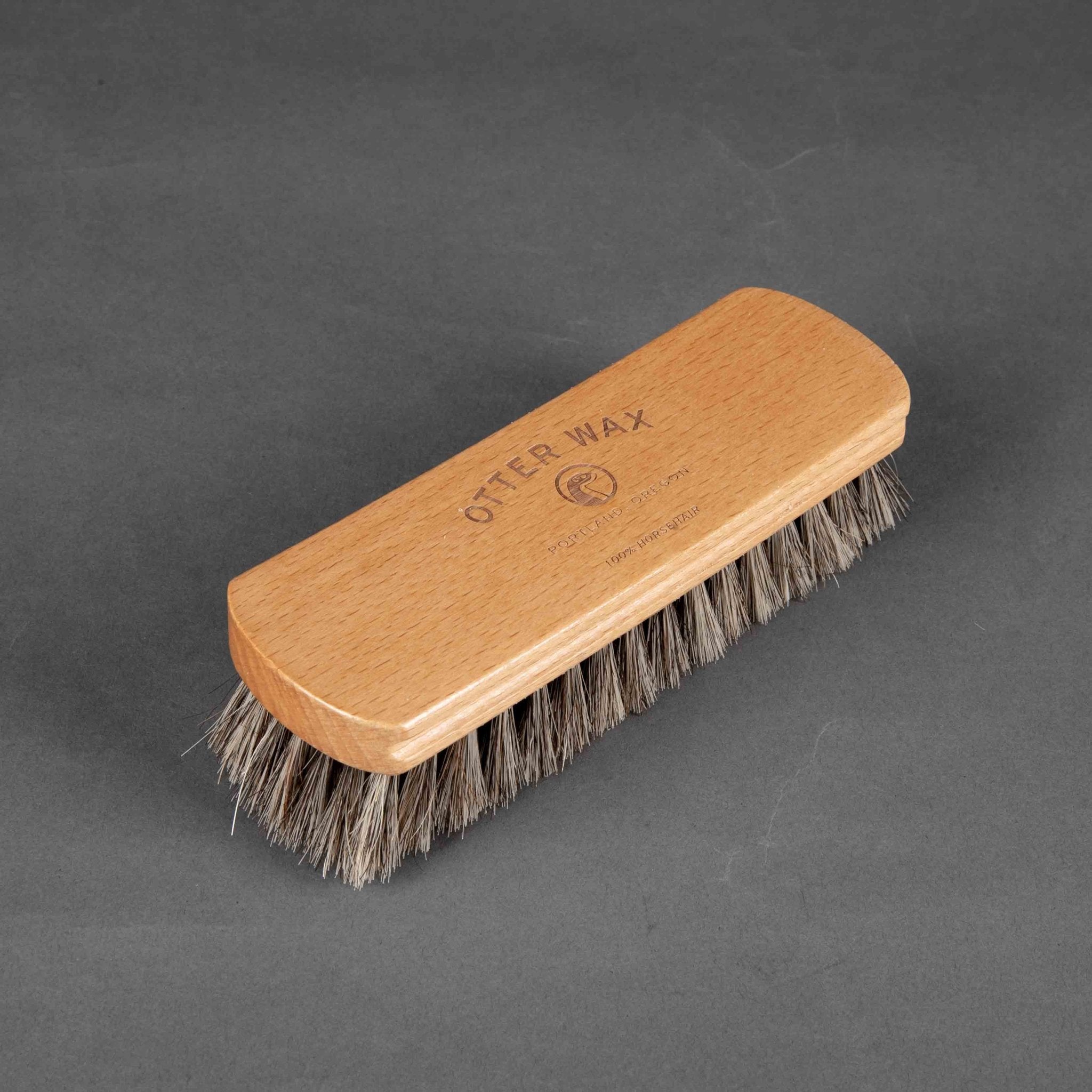 Otter WaxPremium Brosse à chaussures en crin de chevalBritish Parts Luzern