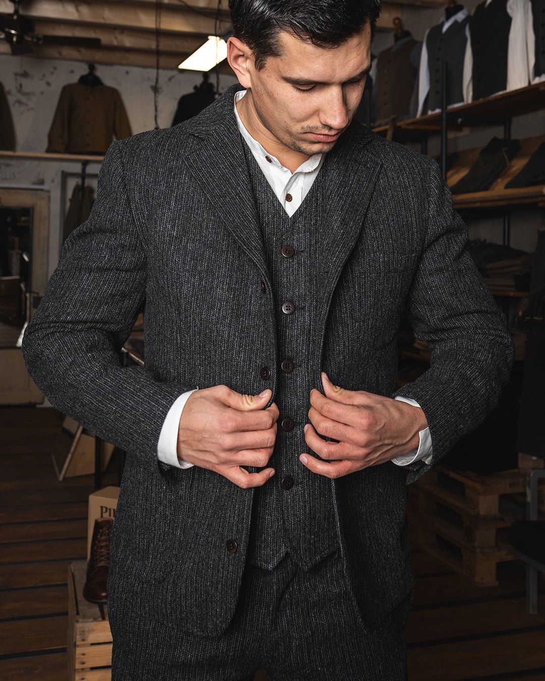 Pike Brothers1932 Surveyor Jacket Glasgow GreyVestesBritish Parts Lucerne