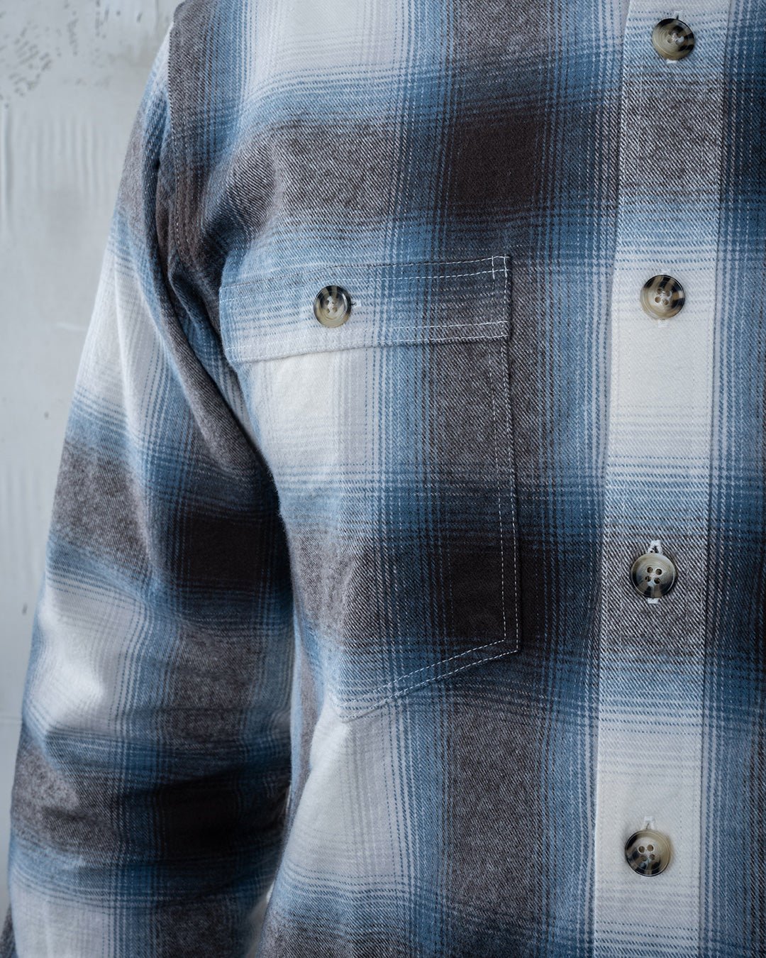 Pike Brothers1937 Roamer Shirt Danville BlueChemiseBritish Parts Luzern