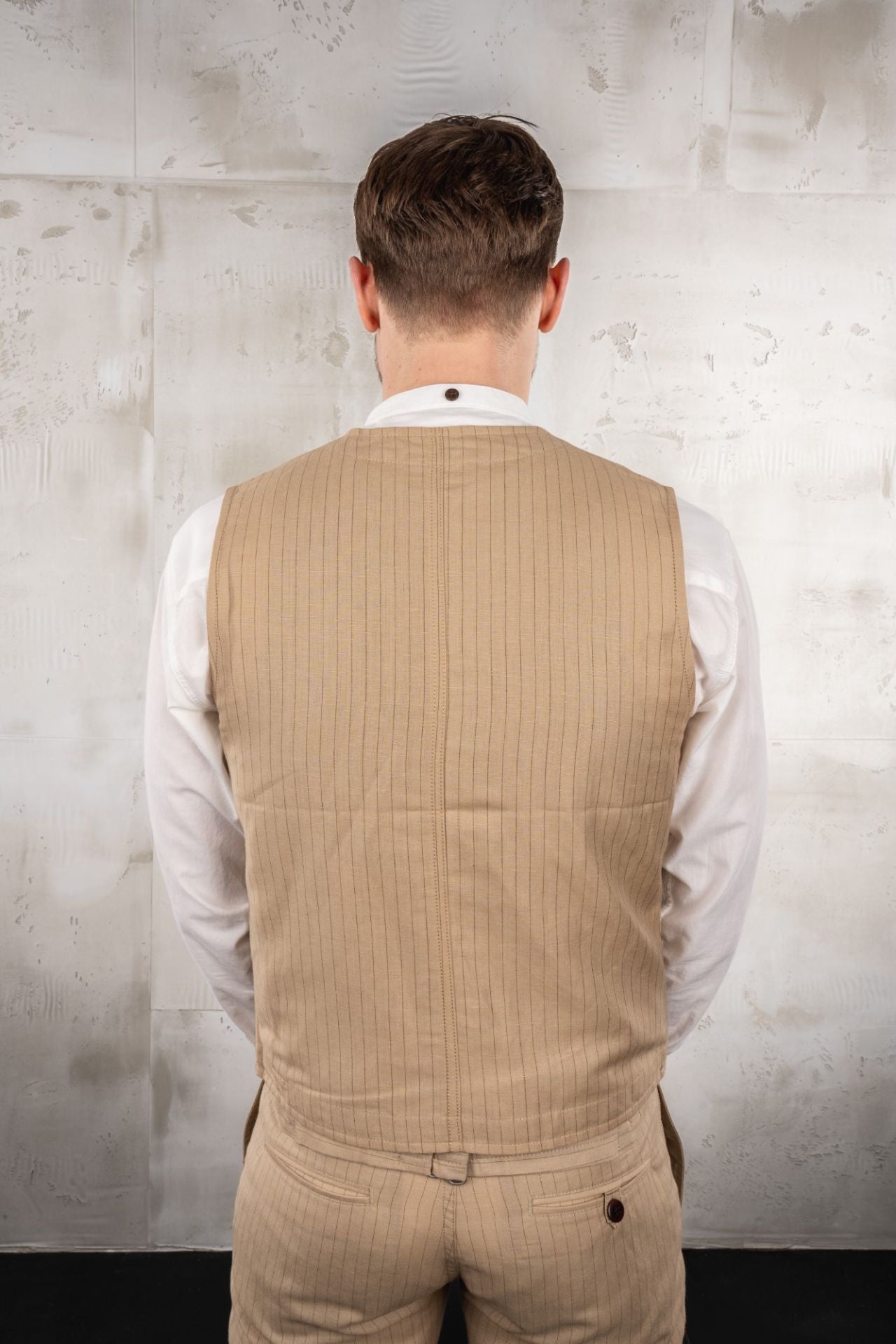 Pike Brothers1937 Roamer Vest Chicago SandGiletsBritish Parts Luzern