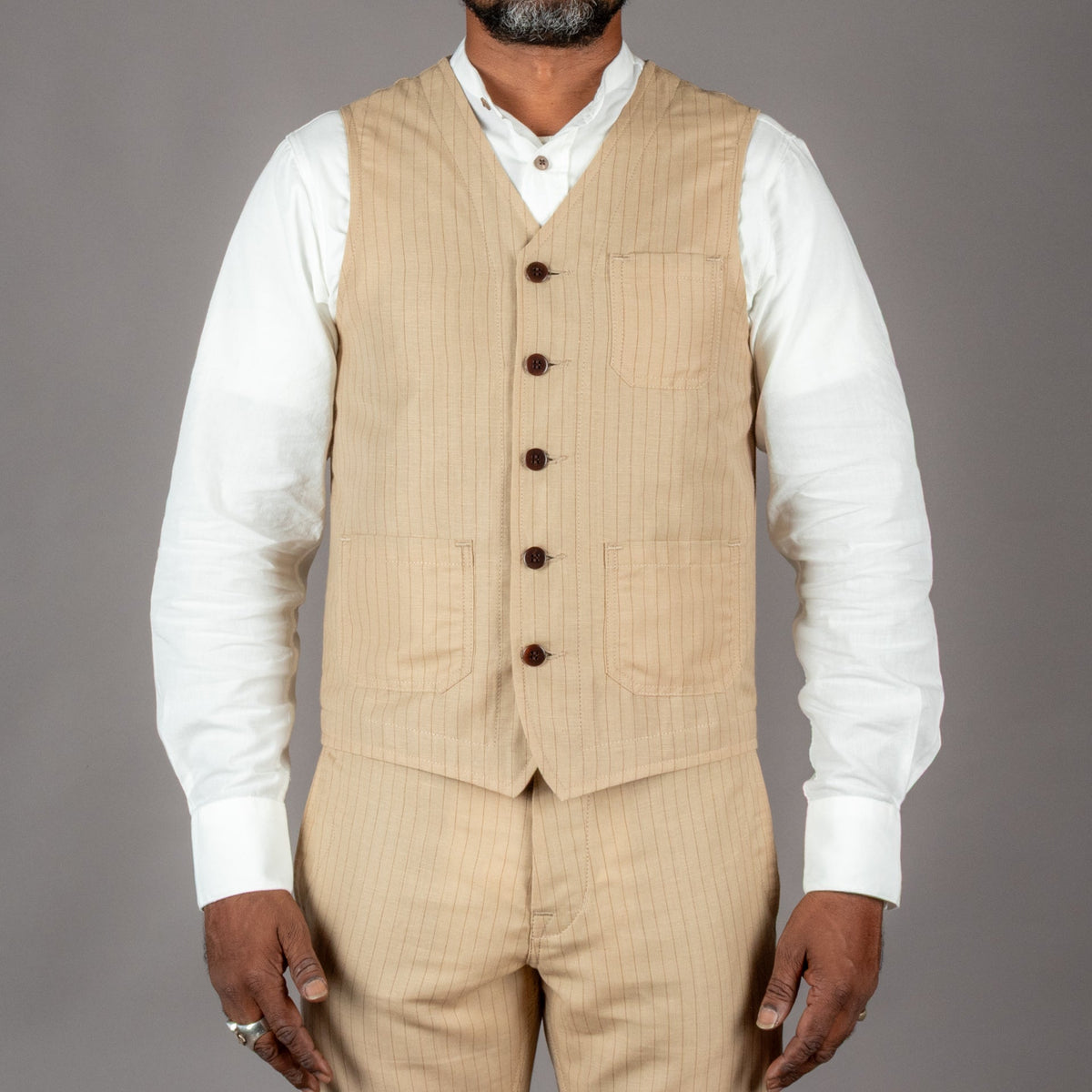 Pike Brothers1937 Roamer Vest Chicago SandGiletsBritish Parts Luzern