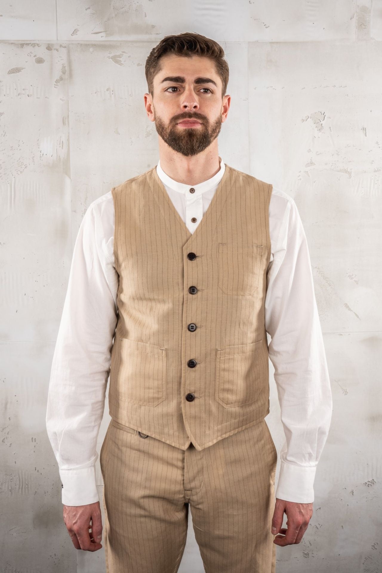 Pike Brothers1937 Roamer Vest Chicago SandGiletsBritish Parts Luzern