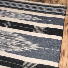 Pike Brothers1969 Chimayo plafond bleuCouverturesBritish Parts Luzern