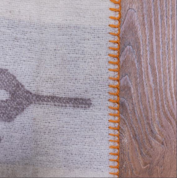 Pike Brothers1969 Roadrunner couverture marronCouverturesBritish Parts Luzern