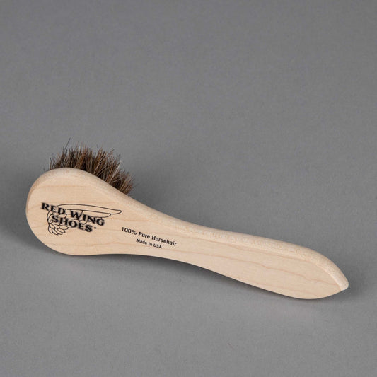 Red Wing ShoesBrosse DawberEntretien des chaussuresBritish Parts Lucerne