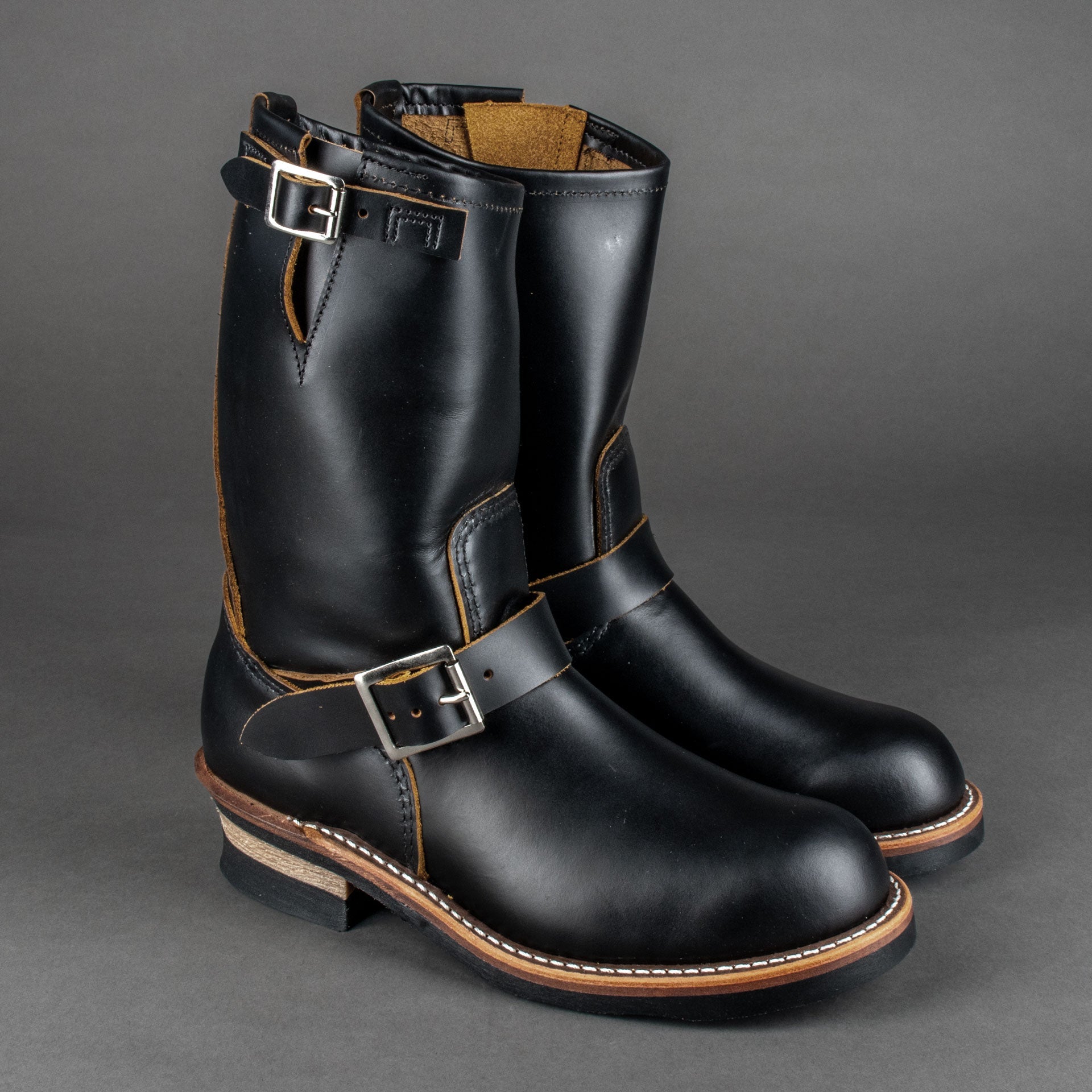 Red Wing ShoesEngineer Boot 2966 Black KlondikeChaussuresBritish Parts Luzern